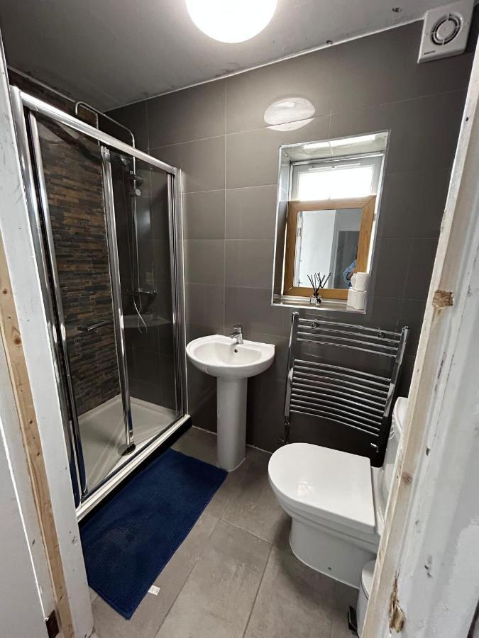 The Ruislip Apartment Экстерьер фото